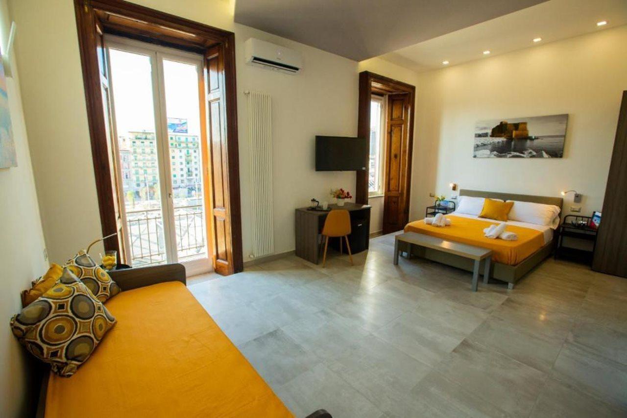 Bayard101 Bed & Breakfast Napoli Bagian luar foto